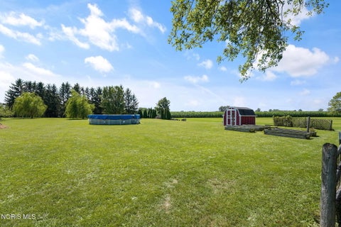 Tiny photo for 17985 Haskins Road, Bowling Green, OH 43402 (MLS # 10012613)