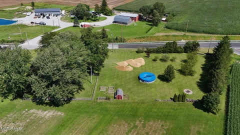 Tiny photo for 17985 Haskins Road, Bowling Green, OH 43402 (MLS # 10012613)