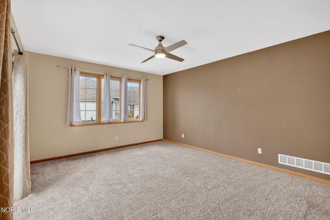 Tiny photo for 4372 Morning Dove Drive, Oregon, OH 43616 (MLS # 10005599)