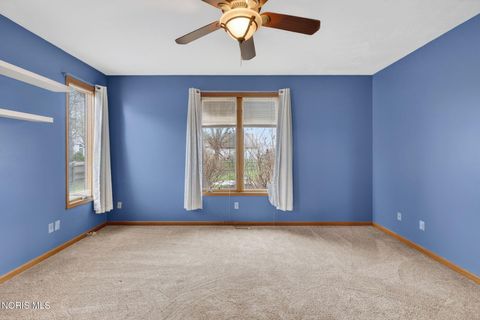 Tiny photo for 4372 Morning Dove Drive, Oregon, OH 43616 (MLS # 10005599)