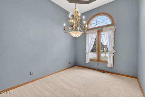 Tiny photo for 4372 Morning Dove Drive, Oregon, OH 43616 (MLS # 10005599)