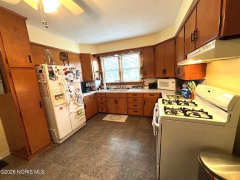 Tiny photo for 504 E Main Street, Napoleon, OH 43545 (MLS # 10003103)