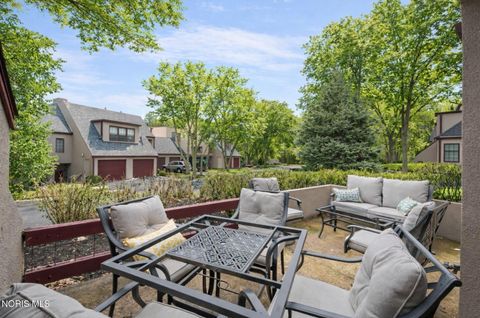 Tiny photo for 4370 Marin Woods #B, Port Clinton, OH 43452 (MLS # 10004888)