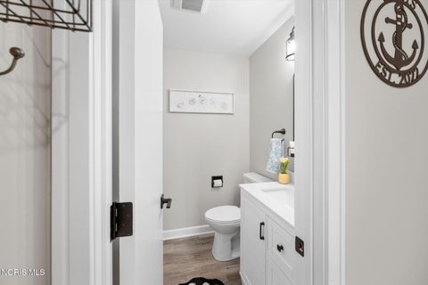 Tiny photo for 4370 Marin Woods #B, Port Clinton, OH 43452 (MLS # 10004888)