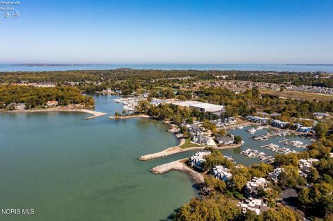 Tiny photo for 4370 Marin Woods #B, Port Clinton, OH 43452 (MLS # 10004888)