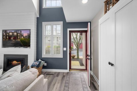 Tiny photo for 4370 Marin Woods #B, Port Clinton, OH 43452 (MLS # 10004888)