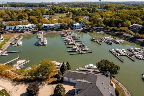 Tiny photo for 4370 Marin Woods #B, Port Clinton, OH 43452 (MLS # 10004888)