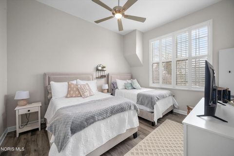 Tiny photo for 4370 Marin Woods #B, Port Clinton, OH 43452 (MLS # 10004888)