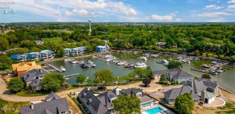 Tiny photo for 4370 Marin Woods #B, Port Clinton, OH 43452 (MLS # 10004888)