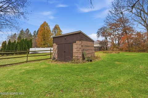 Tiny photo for 621 Glenwood Road, Rossford, OH 43460 (MLS # 10001836)