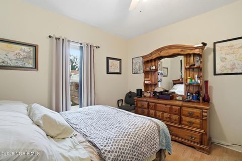 Tiny photo for 621 Glenwood Road, Rossford, OH 43460 (MLS # 10001836)