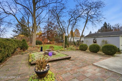 Tiny photo for 621 Glenwood Road, Rossford, OH 43460 (MLS # 10001836)