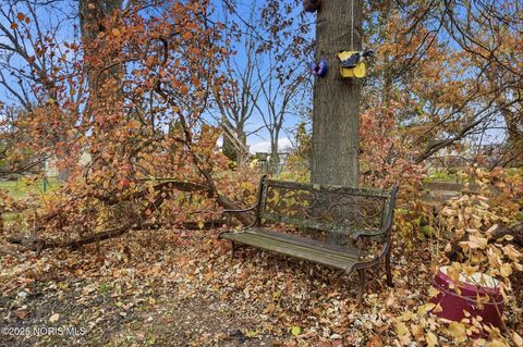 Tiny photo for 621 Glenwood Road, Rossford, OH 43460 (MLS # 10001836)