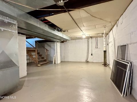 Tiny photo for 1935 South Avenue, Toledo, OH 43609 (MLS # 10006483)