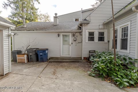 Tiny photo for 2316 Westbrook Drive, Toledo, OH 43613 (MLS # 10000738)