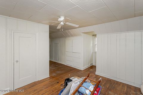 Tiny photo for 2316 Westbrook Drive, Toledo, OH 43613 (MLS # 10000738)