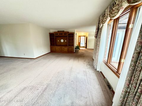 Tiny photo for 603 Wood Cree Court, Defiance, OH 43512 (MLS # 10000926)