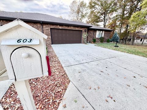 Tiny photo for 603 Wood Cree Court, Defiance, OH 43512 (MLS # 10000926)