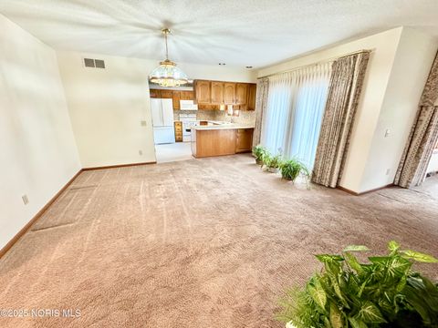 Tiny photo for 603 Wood Cree Court, Defiance, OH 43512 (MLS # 10000926)