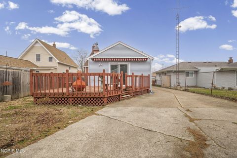 Tiny photo for 5219 302nd Street, Toledo, OH 43611 (MLS # 10005228)
