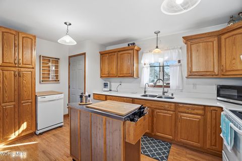 Tiny photo for 5910 N Berkey Southern Road, Berkey, OH 43504 (MLS # 10004708)