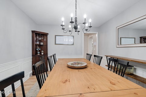 Tiny photo for 4843 Skelly Road, Toledo, OH 43623 (MLS # 10011613)