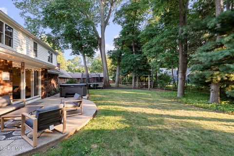 Tiny photo for 4843 Skelly Road, Toledo, OH 43623 (MLS # 10011613)