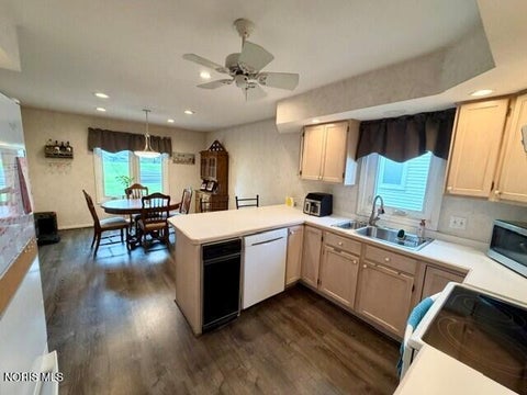 Tiny photo for 5721 Brook Cliffe Road, Toledo, OH 43614 (MLS # 10012277)