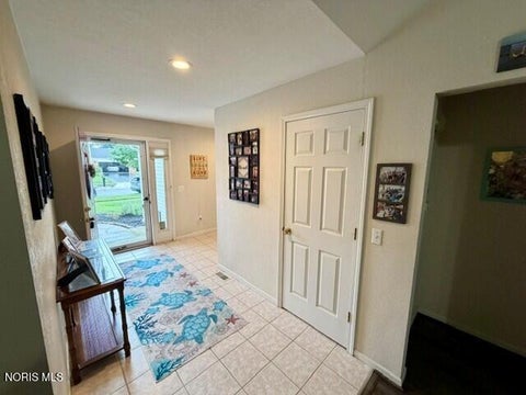 Tiny photo for 5721 Brook Cliffe Road, Toledo, OH 43614 (MLS # 10012277)