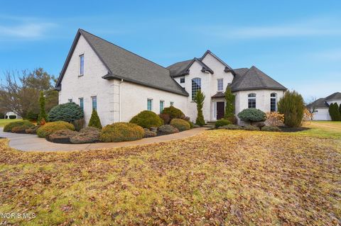 Photo of 552 Quail Run, Archbold, OH 43502 (MLS # 6136954)