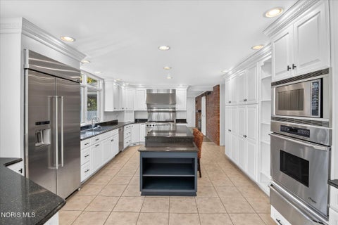 Tiny photo for 409 Newdale Drive, Bryan, OH 43506 (MLS # 10014440)