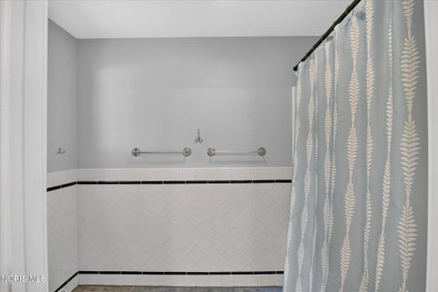 Tiny photo for 409 Newdale Drive, Bryan, OH 43506 (MLS # 10014440)