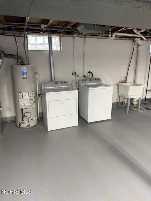 Tiny photo for 2668 Powhattan Parkway, Toledo, OH 43606 (MLS # 10006055)