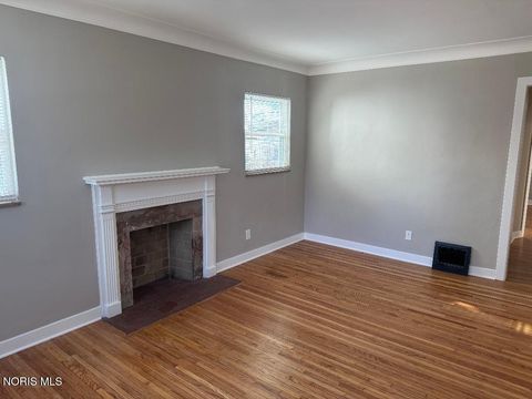 Tiny photo for 2668 Powhattan Parkway, Toledo, OH 43606 (MLS # 10006055)