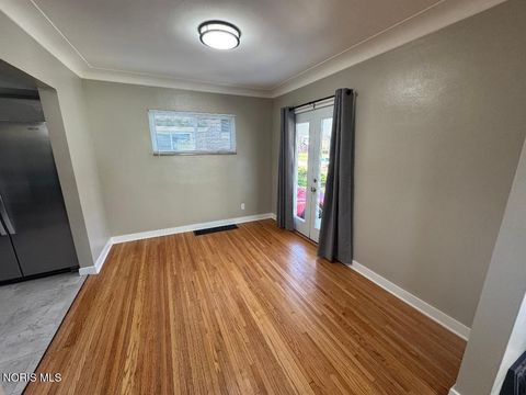 Tiny photo for 2668 Powhattan Parkway, Toledo, OH 43606 (MLS # 10006055)