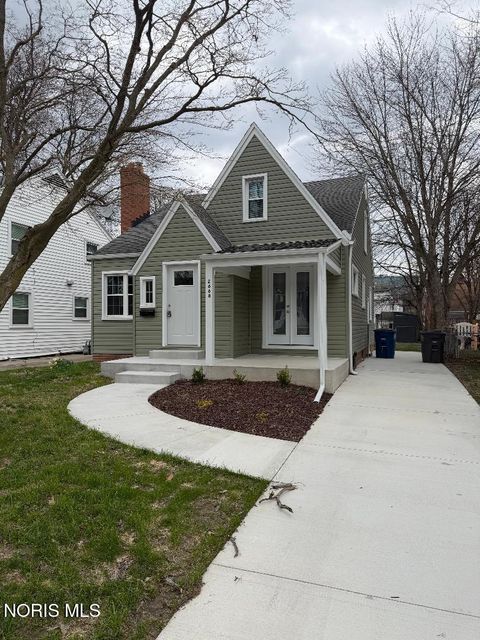 Tiny photo for 2668 Powhattan Parkway, Toledo, OH 43606 (MLS # 10006055)