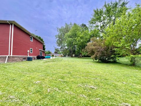 Tiny photo for 4923 Laurentide Lane, Toledo, OH 43614 (MLS # 10008093)