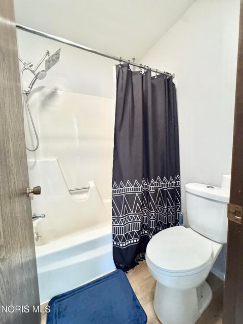 Tiny photo for 4923 Laurentide Lane, Toledo, OH 43614 (MLS # 10008093)
