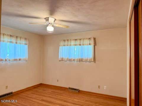Tiny photo for 1636 Queenswood Drive, Findlay, OH 45840 (MLS # 10009520)