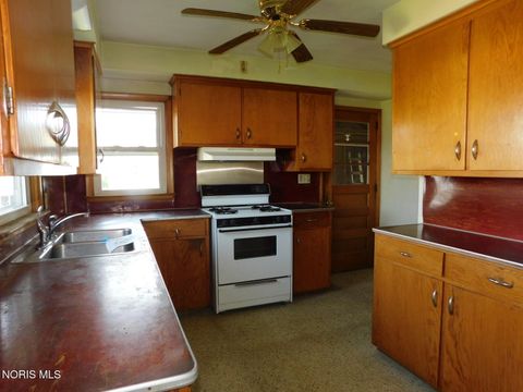 Tiny photo for 345 N Behlman Road, Oak Harbor, OH 43449 (MLS # 10010169)