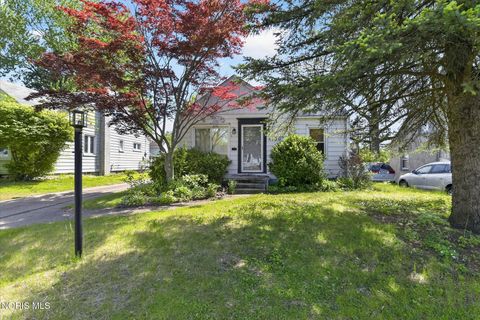 Tiny photo for 4136 Rohr Drive, Toledo, OH 43613 (MLS # 10007343)