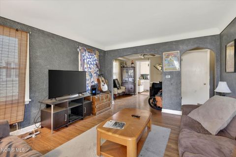 Tiny photo for 4136 Rohr Drive, Toledo, OH 43613 (MLS # 10007343)