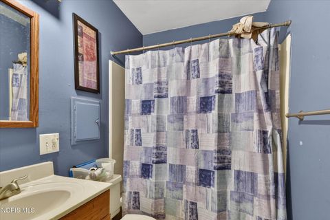 Tiny photo for 4136 Rohr Drive, Toledo, OH 43613 (MLS # 10007343)