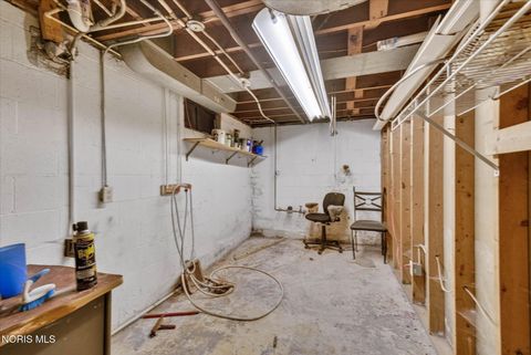 Tiny photo for 4136 Rohr Drive, Toledo, OH 43613 (MLS # 10007343)