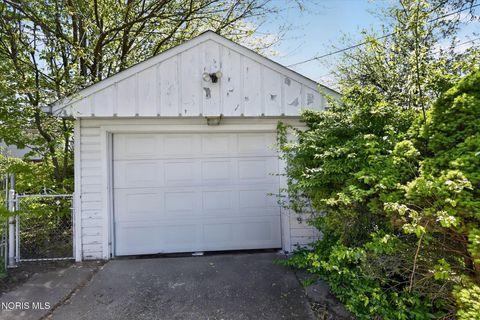 Tiny photo for 4136 Rohr Drive, Toledo, OH 43613 (MLS # 10007343)