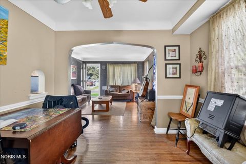 Tiny photo for 4136 Rohr Drive, Toledo, OH 43613 (MLS # 10007343)