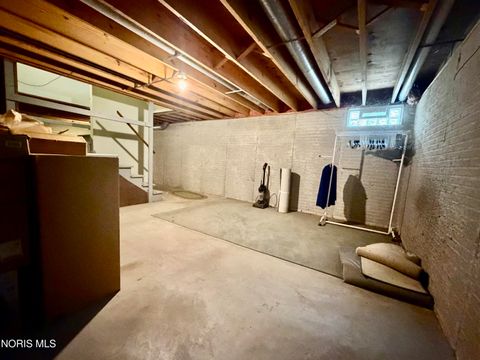 Tiny photo for 2704 Westcastle Drive #4, Toledo, OH 43615 (MLS # 10007985)