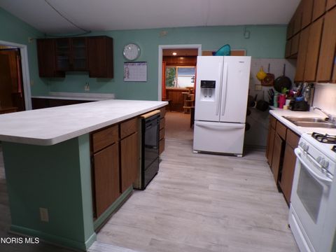 Tiny photo for 320 Newdale Drive, Bryan, OH 43506 (MLS # 10006020)