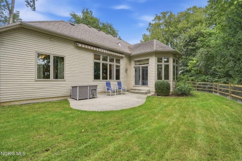 Tiny photo for 4068 Deer Ravine Court, Maumee, OH 43537 (MLS # 10013525)
