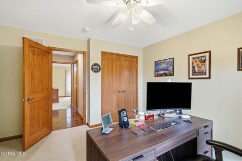 Tiny photo for 4068 Deer Ravine Court, Maumee, OH 43537 (MLS # 10013525)